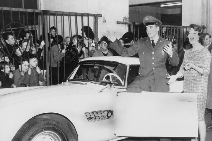 BMW-507-Elvis-Presley-fotoshowImage-bfec