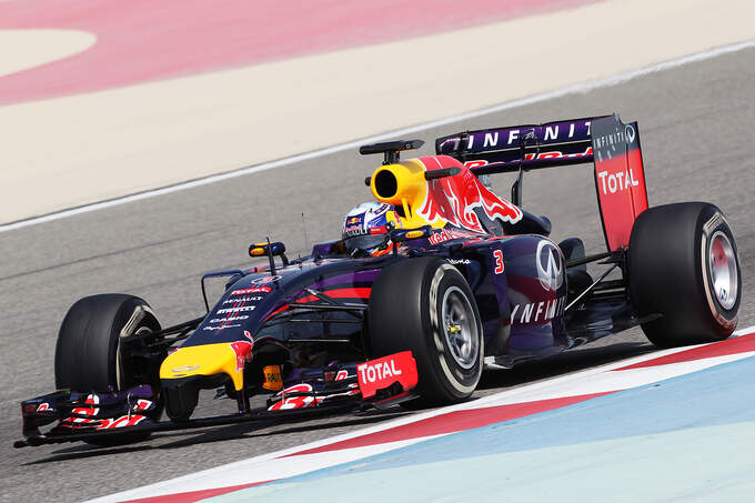 Daniel-Ricciardo-Red-Bull-Formel-1-Test-Bahrain-27-Februar-2014-fotoshowImage-b974b31b-758158.jpg