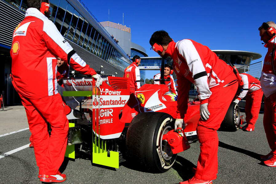 Felipe-Massa-Ferrari-Formel-1-Test-Jerez-7-2-2013-19-fotoshowImageNew-bd3e117b-659782.jpg