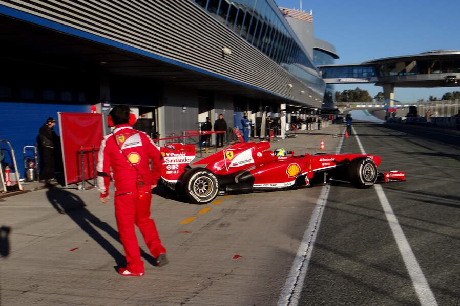 Felipe-Massa-Ferrari-Formel-1-Test-Jerez-7-Februar-2013-19-fotoshowImageNew-6e008690-659705.jpg