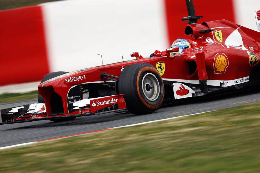 Fernando-Alonso-Ferrari-Formel-1-Test-Barcelona-19-Februar-2013-19-fotoshowImageNew-279e0e05-662373.jpg