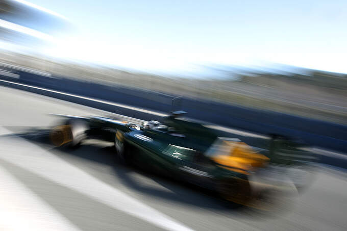 Formel-1-Test-Jerez-9-2-2012-Giedo-van-der-Garde-Caterham-fotoshowImage-2dc4adf6-569293.jpg