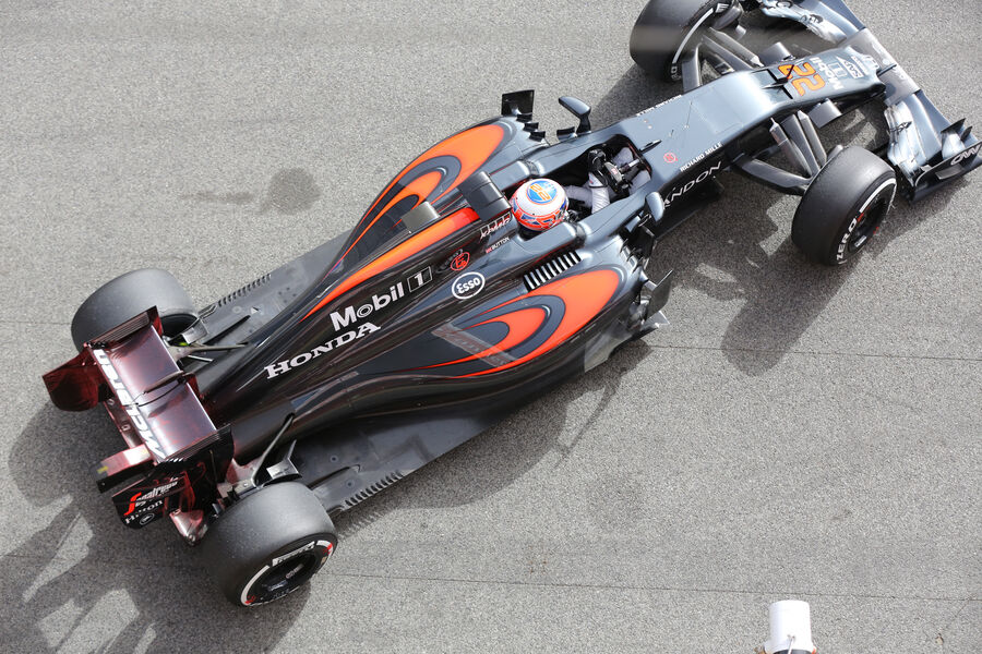 [Imagen: Jenson-Button-McLaren-Formel-1-Test-Barc...928723.jpg]