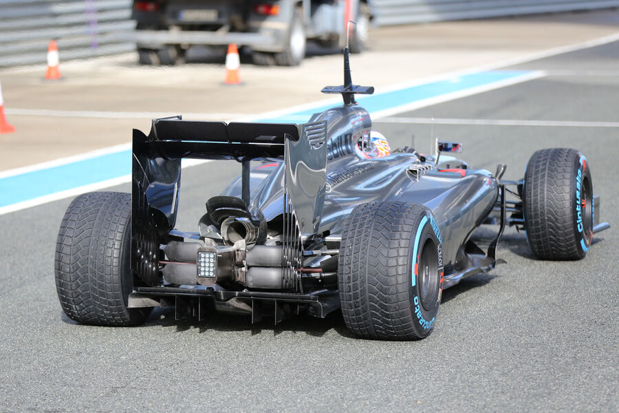 Jenson-Button-McLaren-Formel-1-Test-Jerez-29-Januar-2014-fotoshowBigImage-beecb6d2-751604.jpg