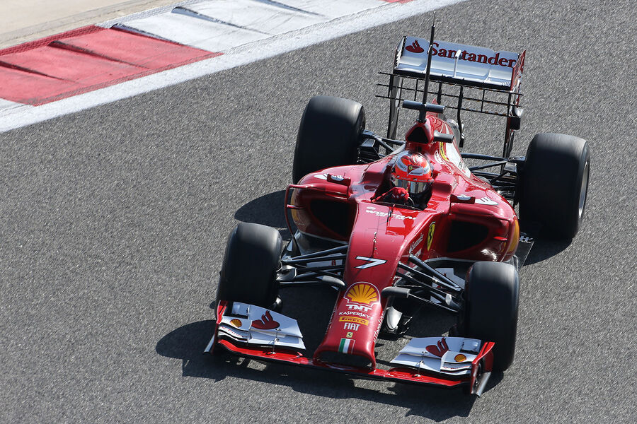 [Imagen: Kimi-Raeikkoenen-Ferrari-Formel-1-Bahrai...756761.jpg]