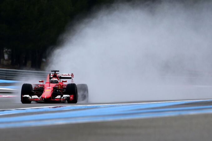 Kimi-Raeikkoenen-Ferrari-Pirelli-Regentest-Paul-Ricard-25-Januar-2016-fotoshowImage-81f4e33e-922799.jpg