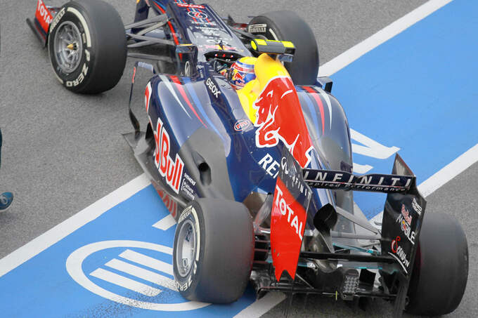 Mark-Webber-Red-Bull-Formel-1-Test-Barcelona-3-Maerz-2012-fotoshowImage-f69da08-574783.jpg