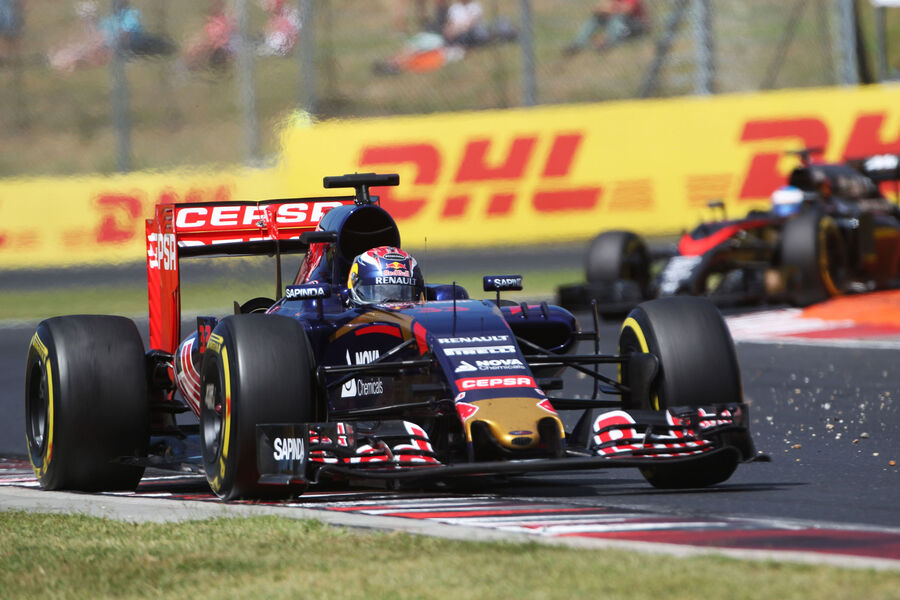 [Imagen: Max-Verstappen-Toro-Rosso-GP-Ungarn-Buda...885270.jpg]