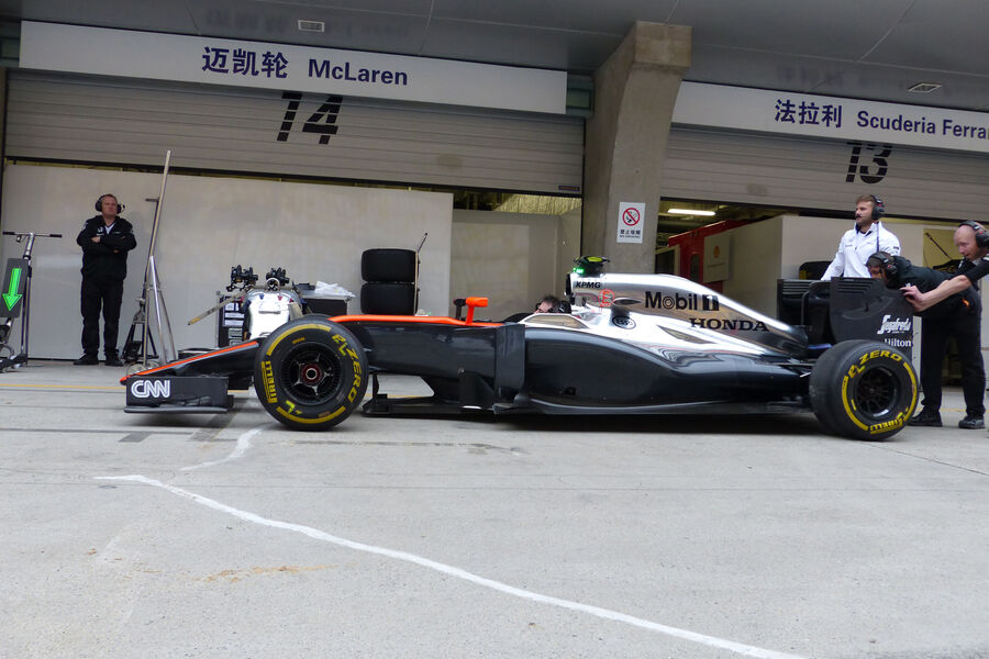 [Imagen: McLaren-Formel-1-GP-China-Shanghai-9-Apr...856196.jpg]