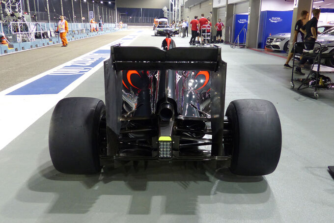 [Imagen: McLaren-Formel-1-GP-Singapur-17-Septembe...897123.jpg]