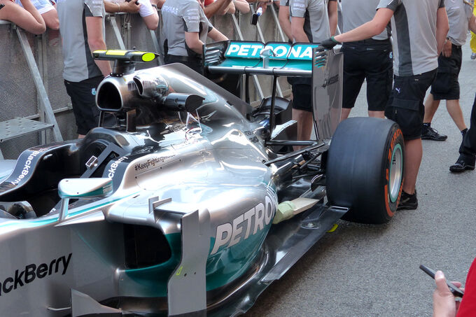 Mercedes-Formel-1-GP-Spanien-Barcelona-8-Mai-2014-fotoshowImage-62f6ec38-777287.jpg