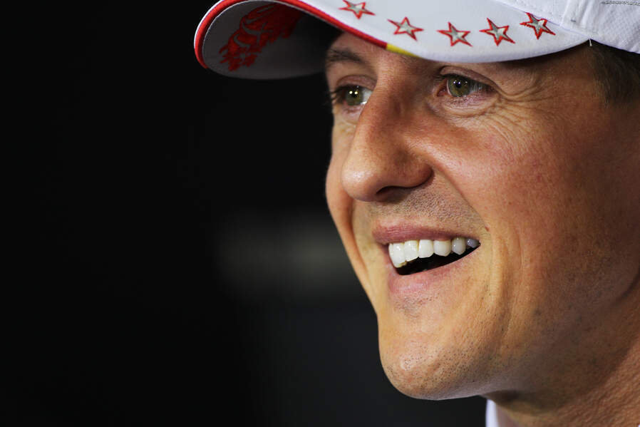 Michael-Schumacher-Formel-1-GP-Brasilien-Sao-Paulo-22-November-2012-19-fotoshowImageNew-f9b75955-645931.jpg