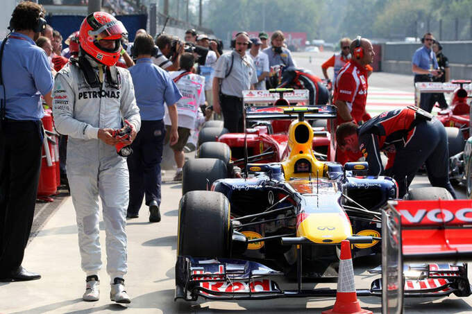 Michael-Schumacher-GP-Italien-Monza-10-September-2011-fotoshowImage-209a1520-532432.jpg