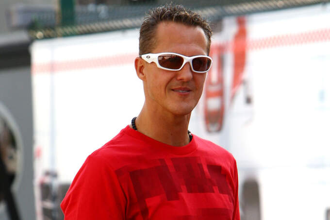 Michael-Schumacher-GP-Singapur-23-September-2011-fotoshowImage-29f4e4ea-538621.jpg