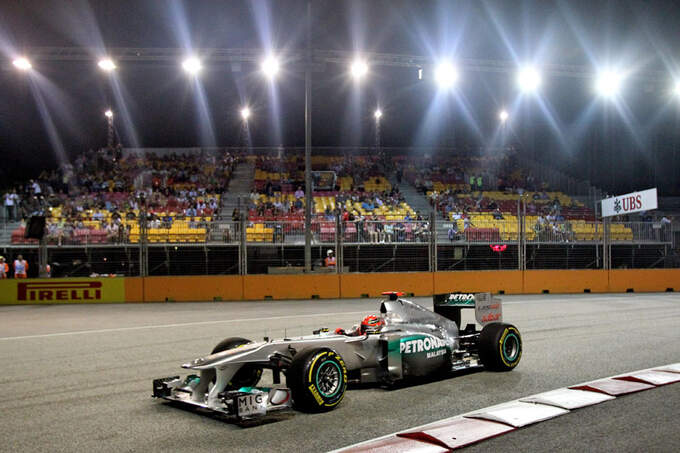 Michael-Schumacher-GP-Singapur-23-September-2011-fotoshowImage-6223d36-538610.jpg