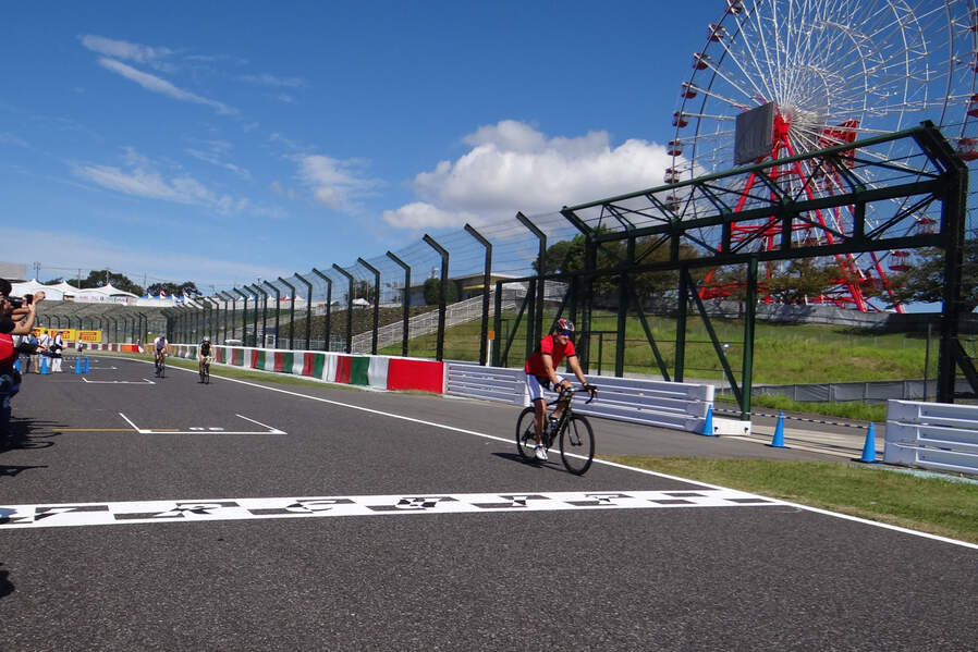 Michael-Schumacher-Mercedes-Formel-1-GP-Japan-Suzuka-4-Oktober-2012-19-fotoshowImageNew-66e57c39-634459.jpg