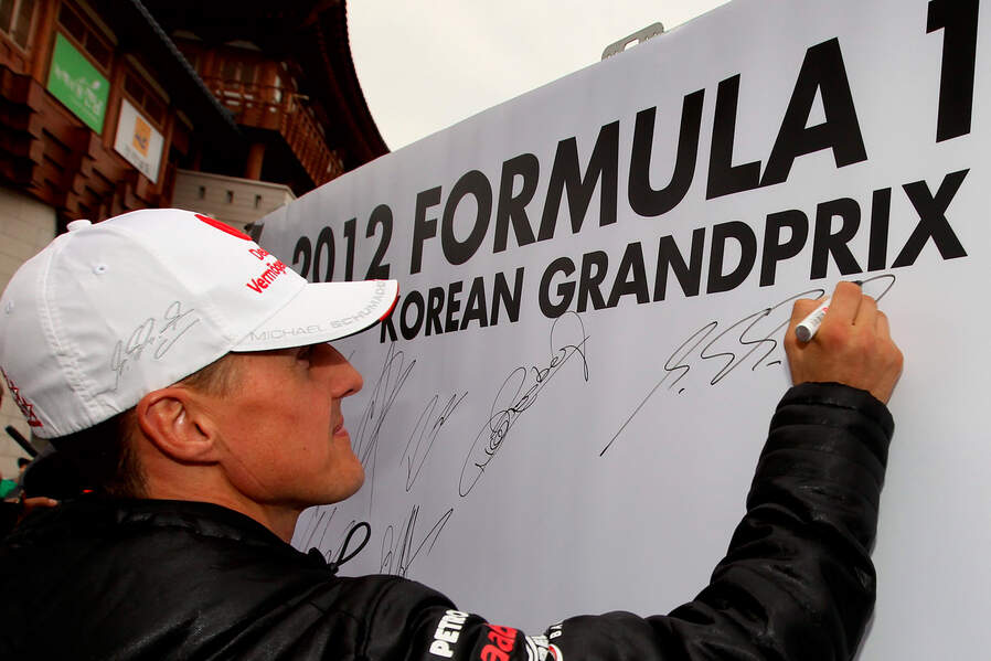 Michael-Schumacher-Mercedes-Formel-1-GP-Korea-13-Oktober-2012-19-fotoshowImageNew-2ae57aec-637309.jpg