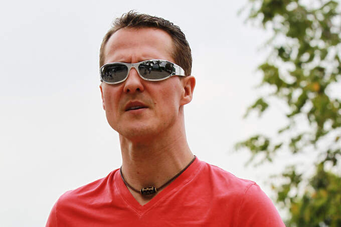 Michael-Schumacher-Mercedes-GP-Malaysia-22-Maerz-2012-fotoshowImage-b6648e30-580909.jpg