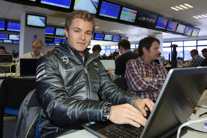 Nico-Rosberg-Formel-1-Live-Ticker-2014-fotoshowImage-69d62cf9-752135.jpg