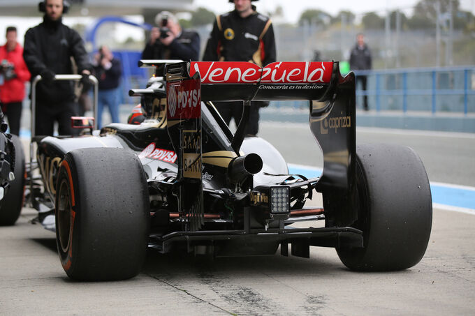 Pastor-Maldonado-Lotus-Formel-1-Test-Jerez-2-Februar-2015-fotoshowImage-2939522c-840783.jpg