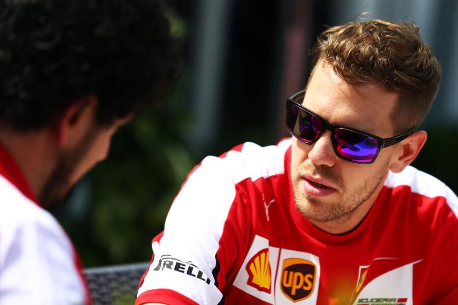 Sebastian-Vettel-Ferrari-Formel-1-GP-Australien-Melbourne-14-Maerz-2015-fotoshowBigImage-869604c1-850265.jpg