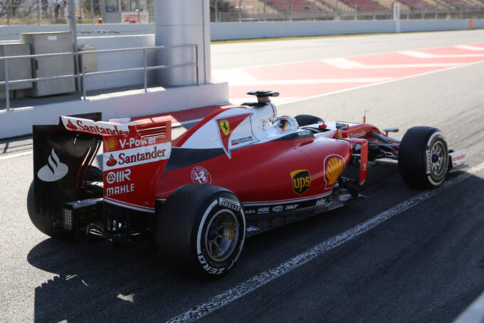 Sebastian Vettel - Ferrari - Formel 1 - Test - Barcelona - 2. März 2016