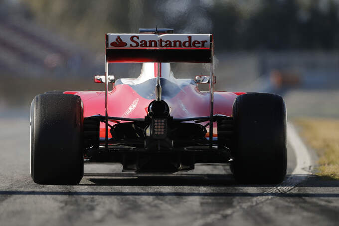 Sebastian Vettel - Ferrari - Formel 1-Test - Barcelona - 4. März 2016