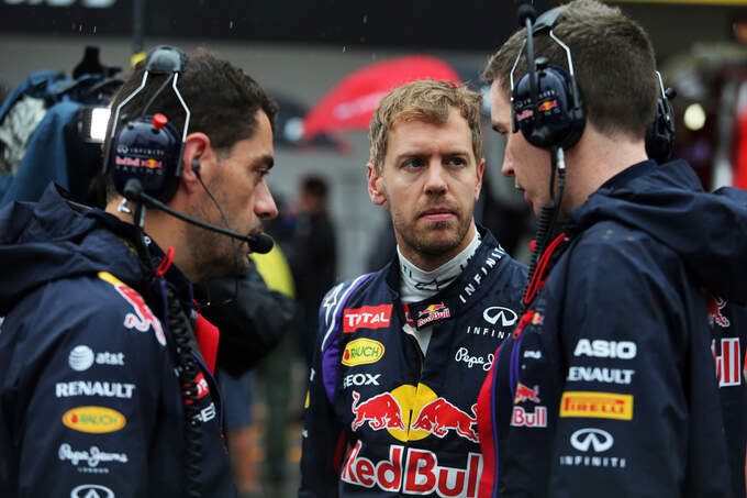 Sebastian-Vettel-GP-Japan-2014-fotoshowImage-bb2e40ba-815315.jpg