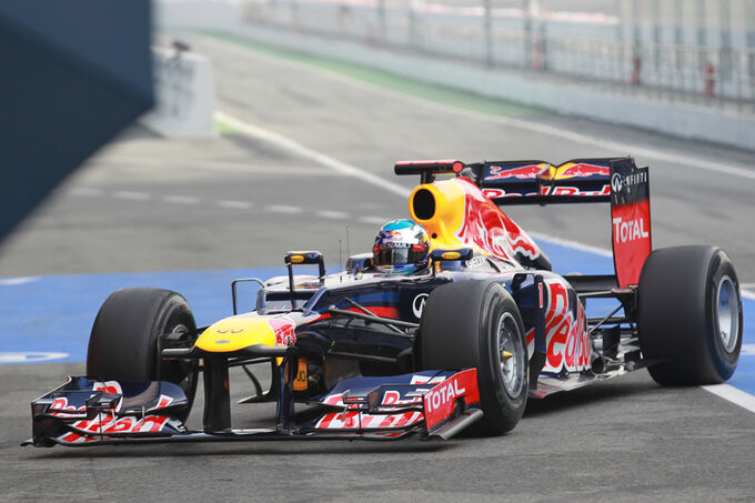 [Imagen: Sebastian-Vettel-Red-Bull-Formel-1-Test-...575011.jpg]