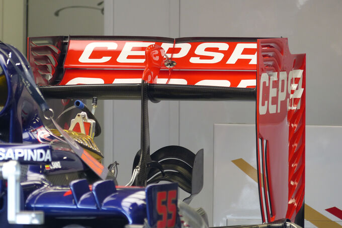[Image: Toro-Rosso-Formel-1-GP-Singapur-17-Septe...896975.jpg]