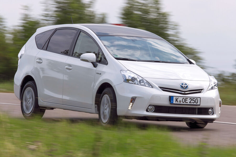 toyota prius auto motor sport #2