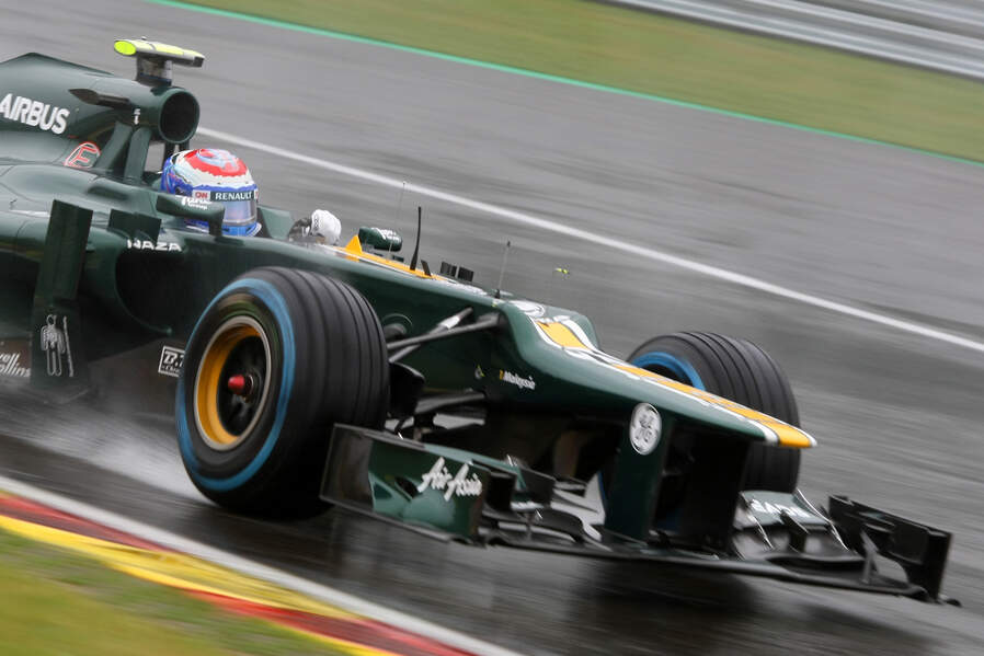 Vitaly-Petrov-Caterham-Formel-1-GP-Belgien-Spa-Francorchamps-31-August-2012-19-fotoshowImageNew-2199fc99-625185.jpg