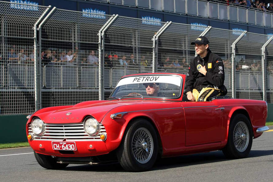 Vitaly-Petrov-GP-Australien-2011-c890x594-ffffff-C-f9f85589-468931.jpg