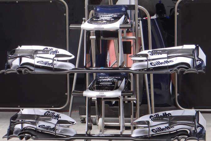 Williams-Formel-1-GP-China-11-April-2012-13-fotoshowImage-61a7b01f-586270.jpg